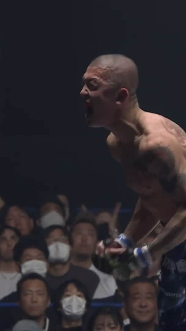 RIZIN FF OFFICIALのインスタグラム：「@takejibjj  𝑩𝒆𝒂𝒖𝒕𝒊𝒇𝒖𝒍 𝒂𝒓𝒎𝒃𝒂𝒓 𝒔𝒆𝒕𝒖𝒑🦋  Will he be the next star?🤔 #RIZIN44 #armbar  🔗https://jp.rizinff.com/_ct/17643814」