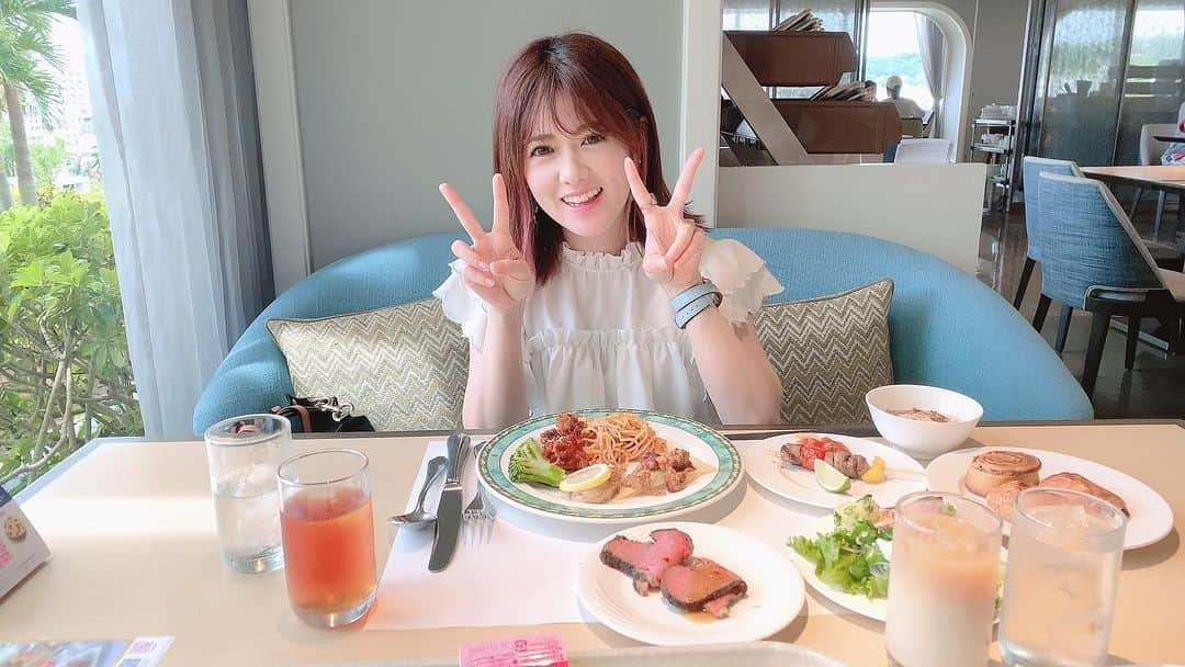 AIMIのインスタグラム：「今週2キロくらい増えましギャ  #AIMI#happy」