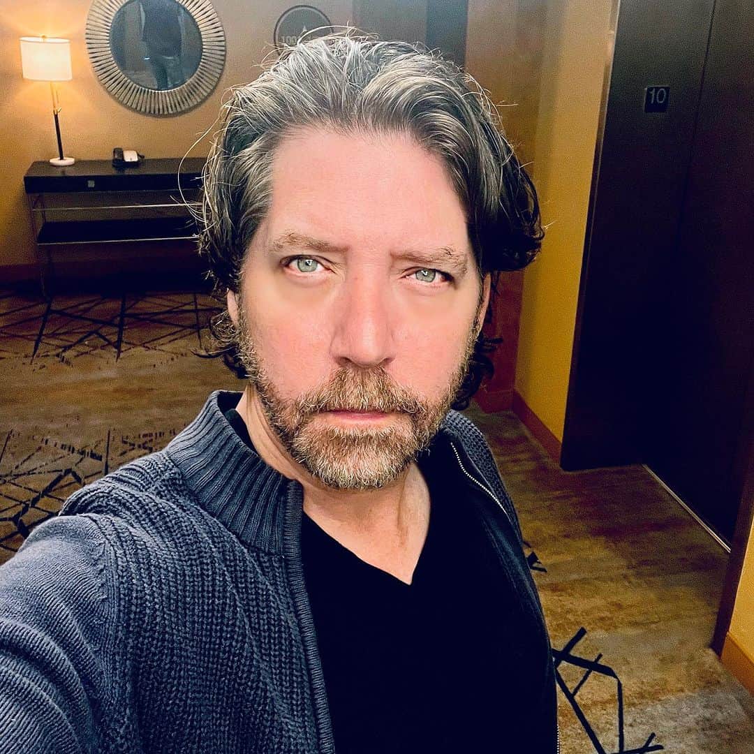 ジェイムズ・バーバーのインスタグラム：「Be the top of the mountain.」