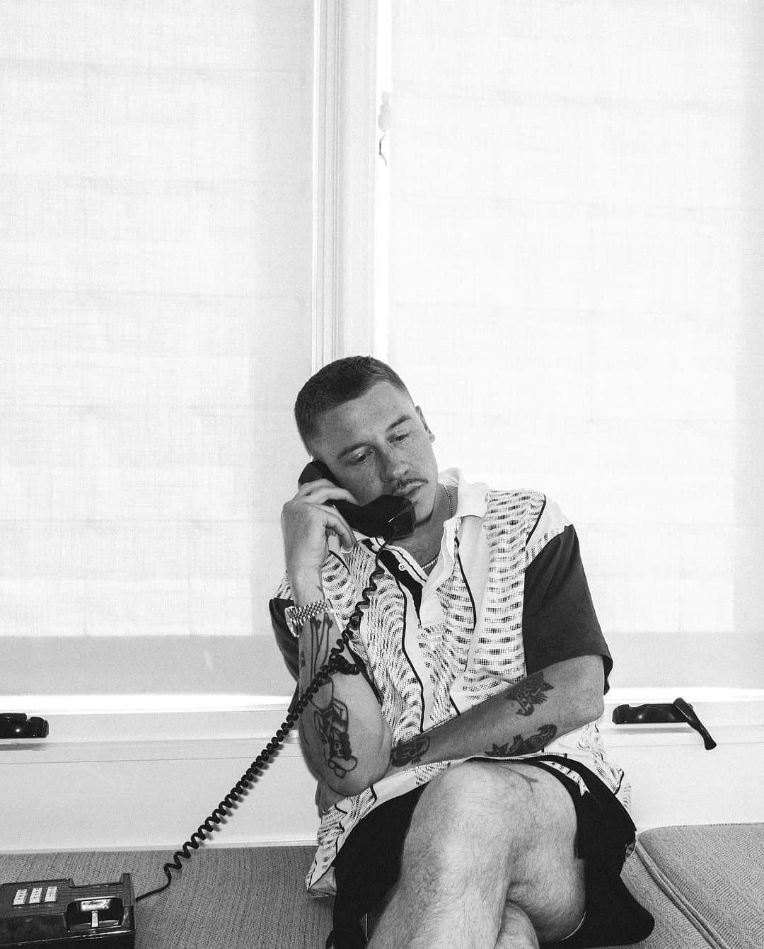 のインスタグラム：「Who am I calling and why?  Best answer getting a phone call ☎️」