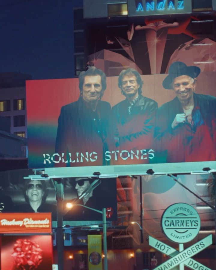 The Rolling Stonesのインスタグラム：「The Hackney Diamonds Record Collection 💥 Coming October 20  1. Stones Store official blue LP + other exclusives 2. Amazon exclusive green LP + more 3. Clear LP only at indie record stores + purple LP only at HMV, Target + other retailers 4. ANGRY 7”, 10” & single CDs available from Stones Official Store 5. Stones Official store for exclusive merch & music  #therollingstones #rollingstones #hackneydiamonds」