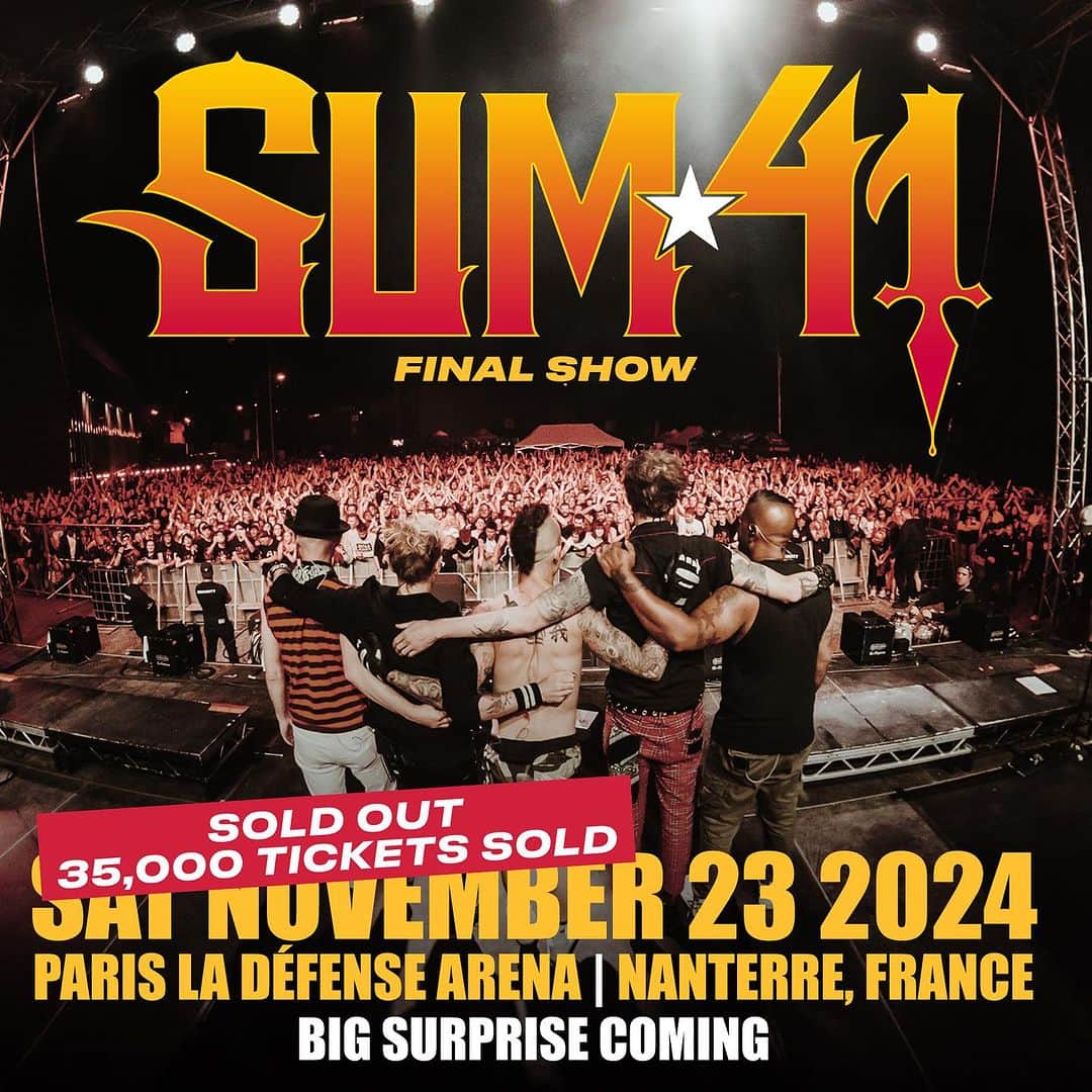 Sum 41のインスタグラム：「Our final Stadium show in Paris next November is now completely sold out. Over 35,000 skumfuks bought tickets! We also have a surprise for you, so stay tuned....」