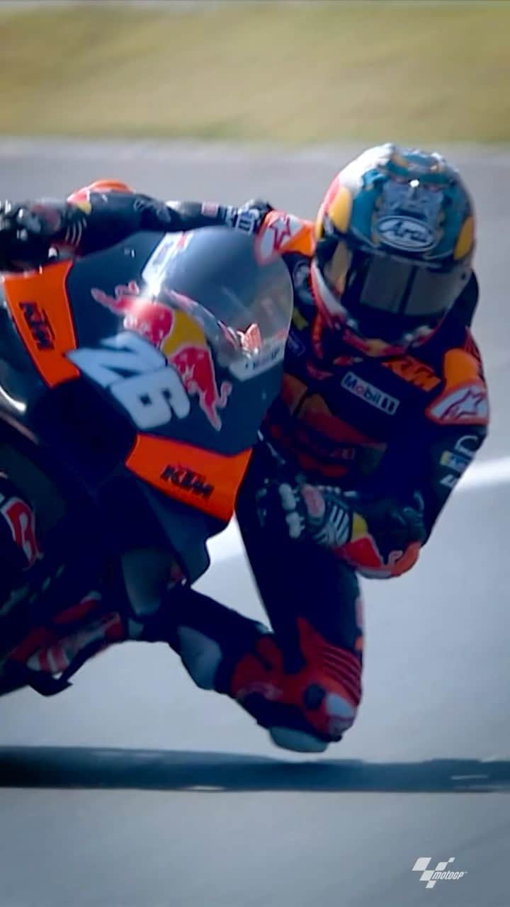 ダニ・ペドロサのインスタグラム：「Feel the rush. 🔥   What an impressive day for @26_danipedrosa. Hats off. 🎩   #KTM #ReadyToRace #SanMarinoGP #Misano #DaniPedrosa #MotoGP #Motorsport」