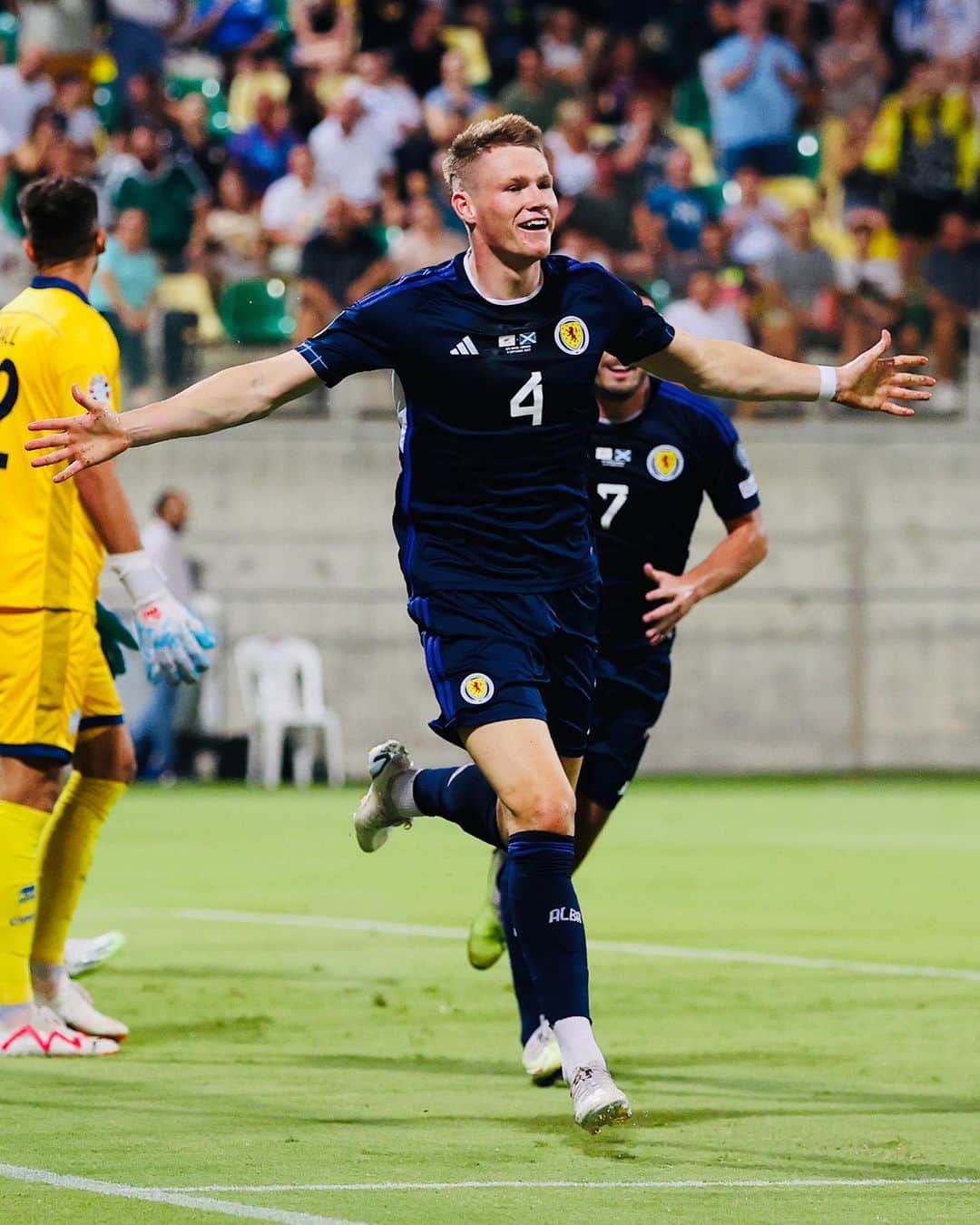 マンチェスター・ユナイテッドさんのインスタグラム写真 - (マンチェスター・ユナイテッドInstagram)「🏴󠁧󠁢󠁳󠁣󠁴󠁿 @ScottMcTominay is scoring international goals for fun!  #MUFC #ManUtd #McTominay #Scotland #EURO2024」9月9日 4時07分 - manchesterunited