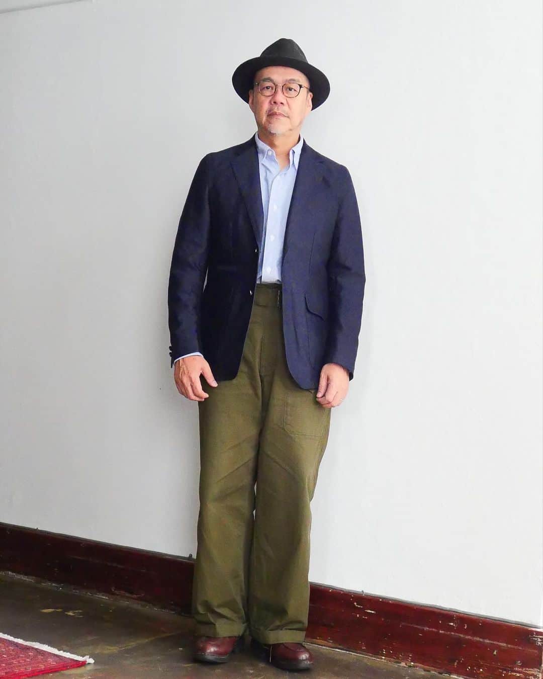 サウンドマンのインスタグラム：「昨日は朝から来週から始まる 24 SS 展示会のためのsampleの撮影でした。 台風の1日、ここ横浜は出勤時にはすごい雨風だったのですが、それ以降、雨も少なく大したことがなかったのですが、皆様のお住まいの地域では大丈夫でしたでしょうか？ そんなわけでいつも前日には告知するWeekendstoreインフォメーションも出来ずじまいでしたので当日になりましたが改めてお知らせします。  9月9日(土) 12:00〜19:00 横浜市中区山下25 インペリアルビル2F 045-225-8918  山下公園近くのヴィンテージビルにて皆様のお越しをお待ちしております。  #soundman #サウンドマン #2023ss #heritagestyle #vintagestyle  #heritagemenswear  #横浜 #山下公園 #yokohama」
