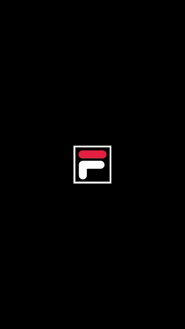 カロリナ・プリスコバのインスタグラム：「Join Reilly in celebrating 5️⃣0️⃣ years of FILA in sport, with a new collection as iconic as the F-box logo that launched it all. Available now at FILA.com」