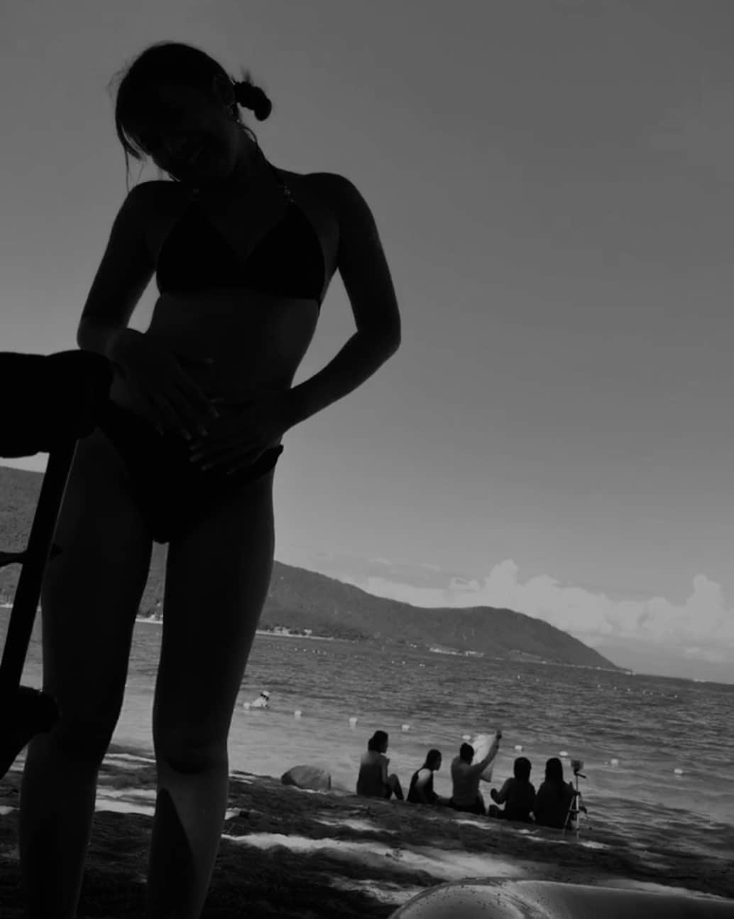 姫乃夢月のインスタグラム：「楽しかった夏ももう終わり…💦 来年もいっぱい海行きたいな。   #姫乃夢月」