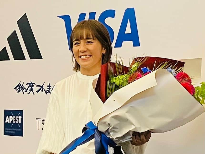 日本テレビ「日テレサッカー」のインスタグラム：「12日よる9時🇯🇵#サッカー日本代表 戦 #岩渕真奈 さんゲスト出演決定⚽️  キリンチャレンジカップ2023 🇯🇵日本×トルコ🇹🇷 🗓12日(火)よる9時 📺地上波 #日テレ 系 生中継  #daihyo #jfa #サッカー日本代表 #samuraiblue #nadeshiko  @japanfootballassociation  @iwabuchi.m_jp」