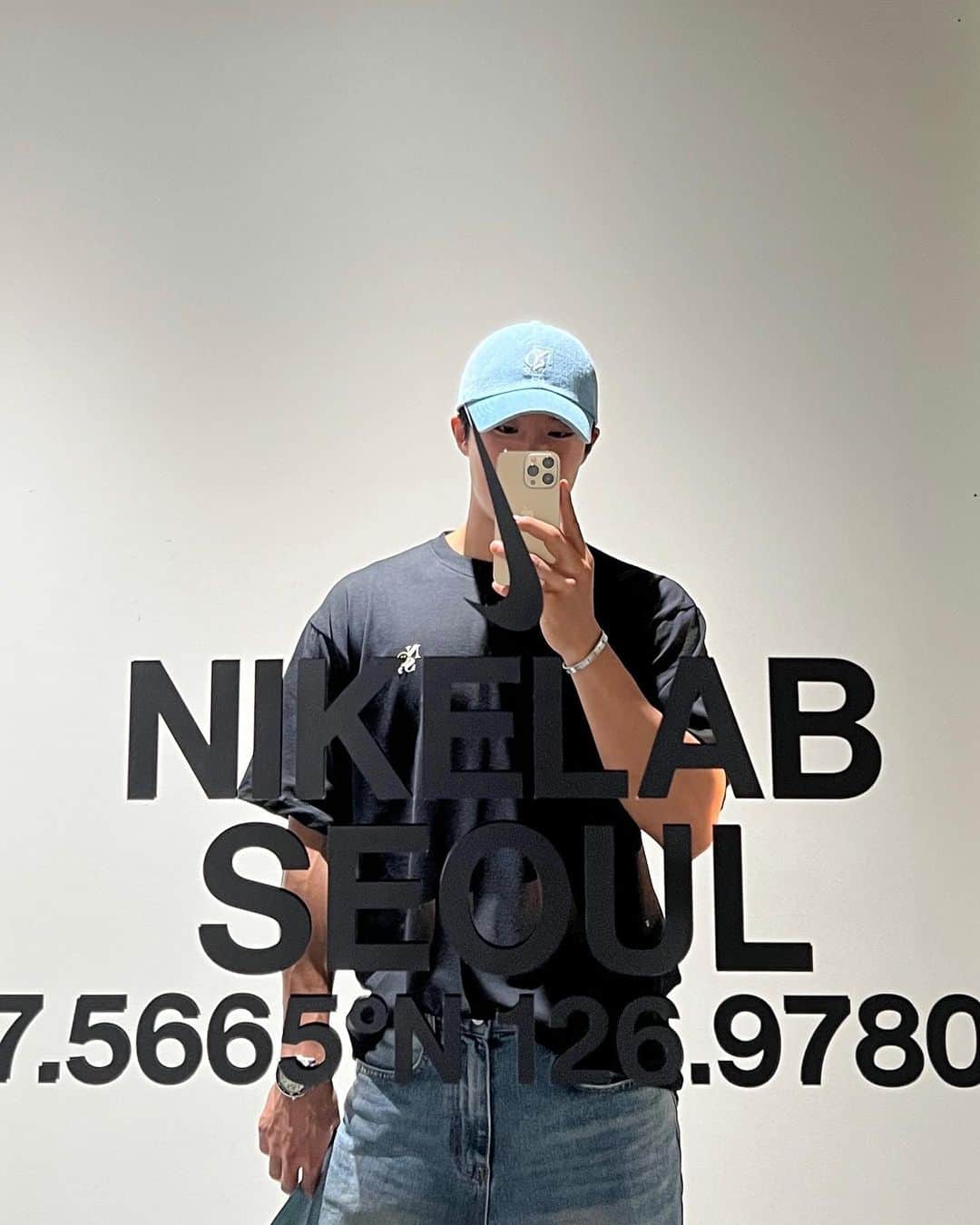 ソンハクさんのインスタグラム写真 - (ソンハクInstagram)「#nike #회귀 @nikeseoul」9月9日 18時37分 - xxhakx