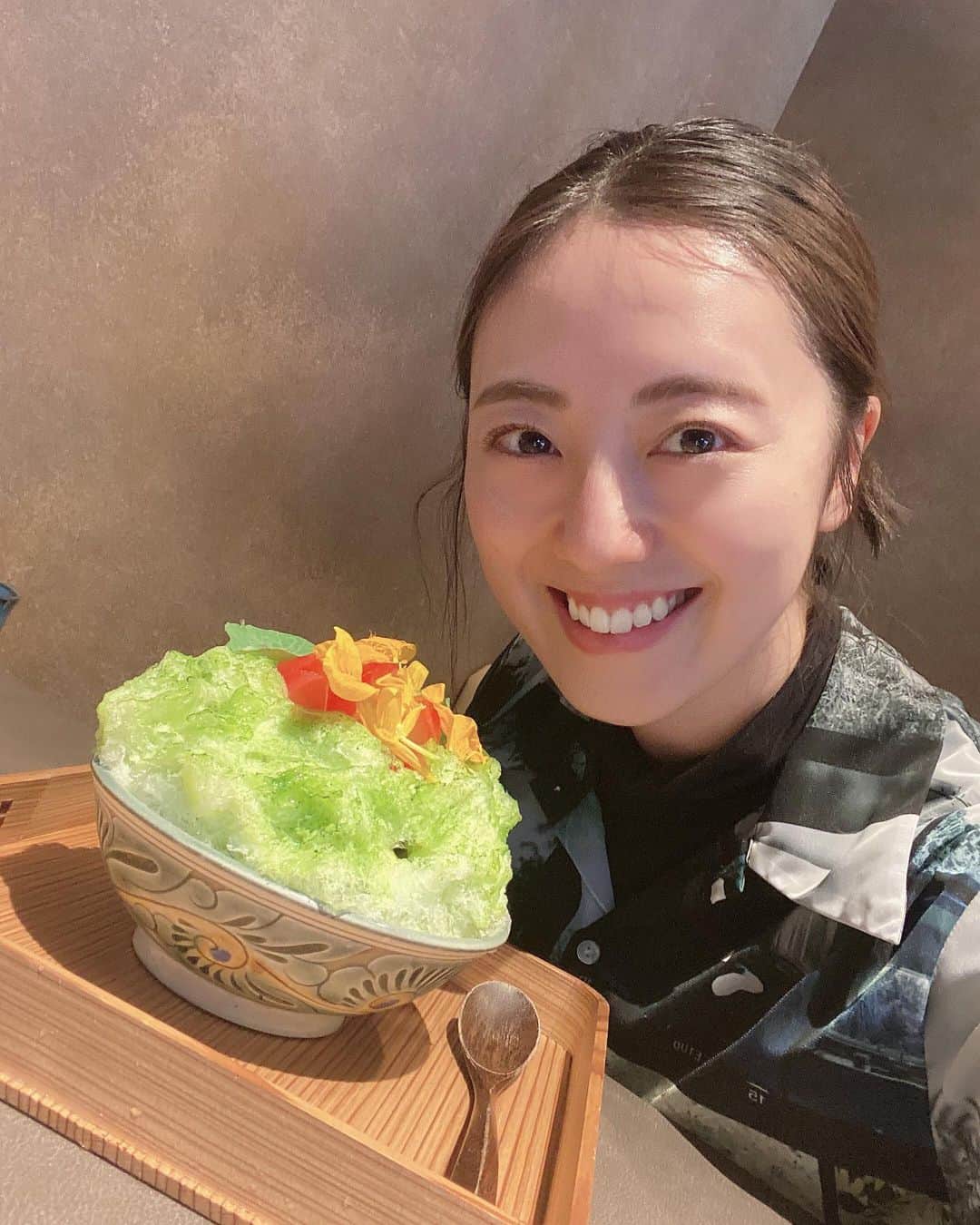 のインスタグラム：「みなさんが優しい🥹 マイペースに好きなものを みなさんにお伝えしたいものを 載せていきますね✨✨  なるべくリアルタイムでね💛  まだ少しストック写真あったのでそちらをお届けいたします☺️  #沢井はかき氷です #🍧  #かき氷 #かき氷大好き  #かき氷は人を幸せにする #🧡　 　 #笑顔溢れる毎日を  #明日もきっと素敵な一日 #🍀」