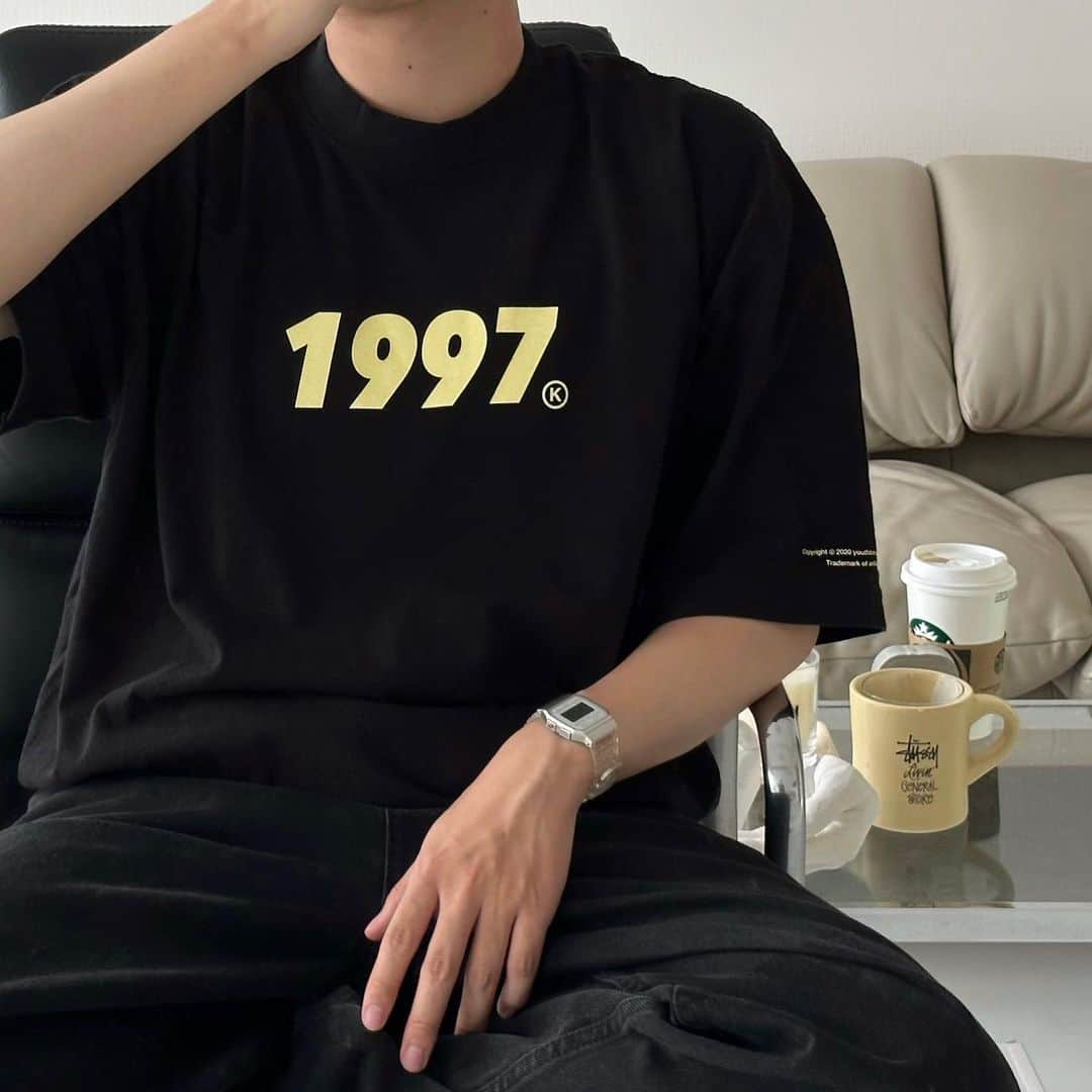 KEIさんのインスタグラム写真 - (KEIInstagram)「1997Tシャツも誕生から6年程経ちました🙏🏼本当にたくさんの人に感謝です！憧れのロサンゼルスアパレルで今回作りした。 大好きなボディに沢山の想いが詰まった1997を…  夏に販売出来なかったのが皆さんに本当に申し訳ないです🙇🏻 もう少しお待ちください✨ #youthloser」9月9日 19時30分 - keis_gram