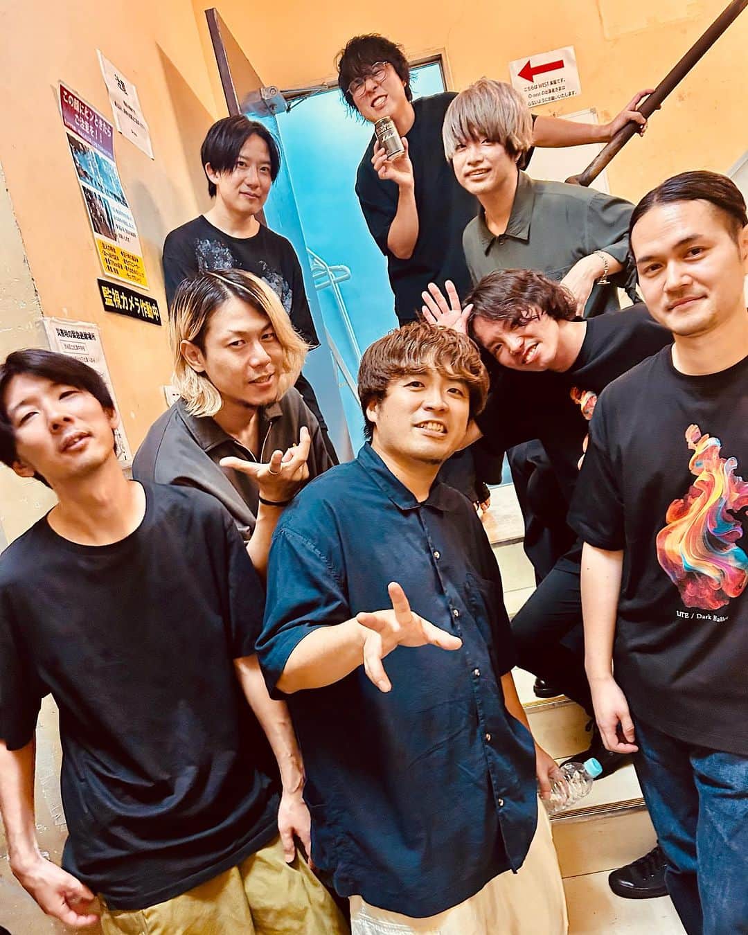 井澤惇のインスタグラム：「渋谷O-nestにてLITEとcinemastaffの2マンでした。  いつもシネマスタッフからライブ誘ってくれたり、地方での2マンはあるけど、東京での2マンは初めてだったんじゃないかな。  前回の下北沢ERAに続き、O-nestも元々お世話になってたライブハウスで、そこでシネマと2マン出来たことがとても熱くなれた  台風で開催できるか不安定だったし、それでも来ていただいた方々本当にありがとう。」