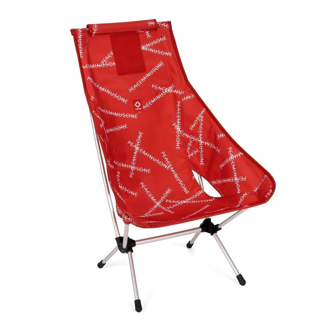PEACEMINUSONEのインスタグラム：「PMO® X Helinox Chair Two Red (JAPAN LIMITED)」