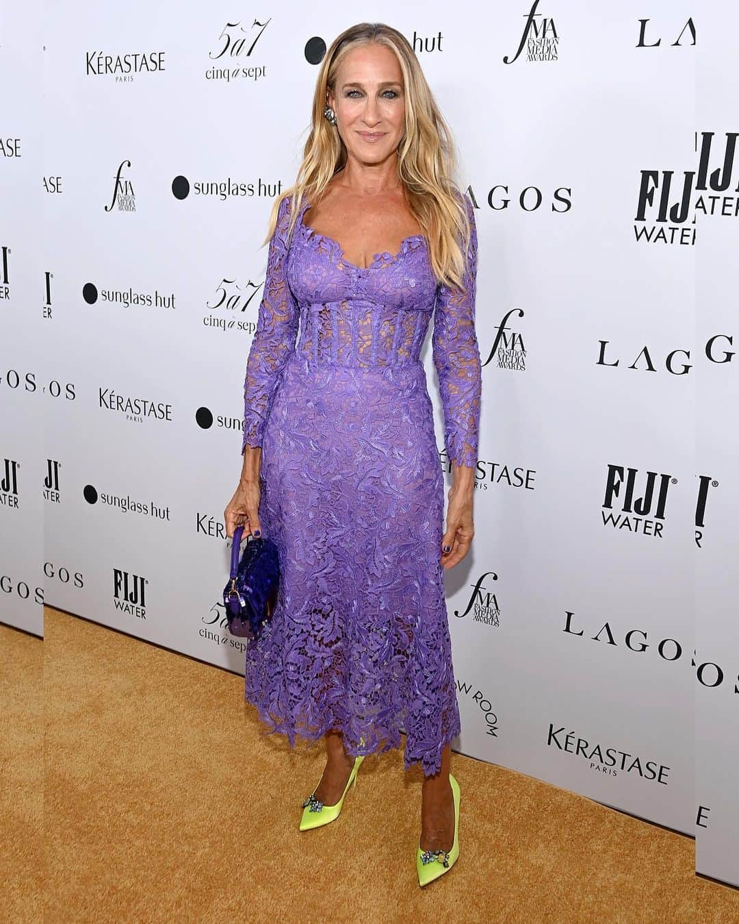 Just Jaredさんのインスタグラム写真 - (Just JaredInstagram)「Sarah Jessica Parker hits the red carpet in a chic lavender lace dress with Pamela Anderson, Emily Ratajkowski, Sophia Bush, Caylee Cowan, Alexandra Daddario, Jordyn Woods, Katie Cassidy, Martha Hunt, Winnie Harlow and Law Roach at the Daily Front Row Fashion Media Awards 2023 #SarahJessicaParker #PamelaAnderson #EmilyRatajkowski #SophiaBush #CayleeCowan #AlexandraDaddario #JordynWoods #KatieCassidy #MarthaHunt #WinnieHarlow #LawRoach Photos: Getty」9月9日 11時54分 - justjared