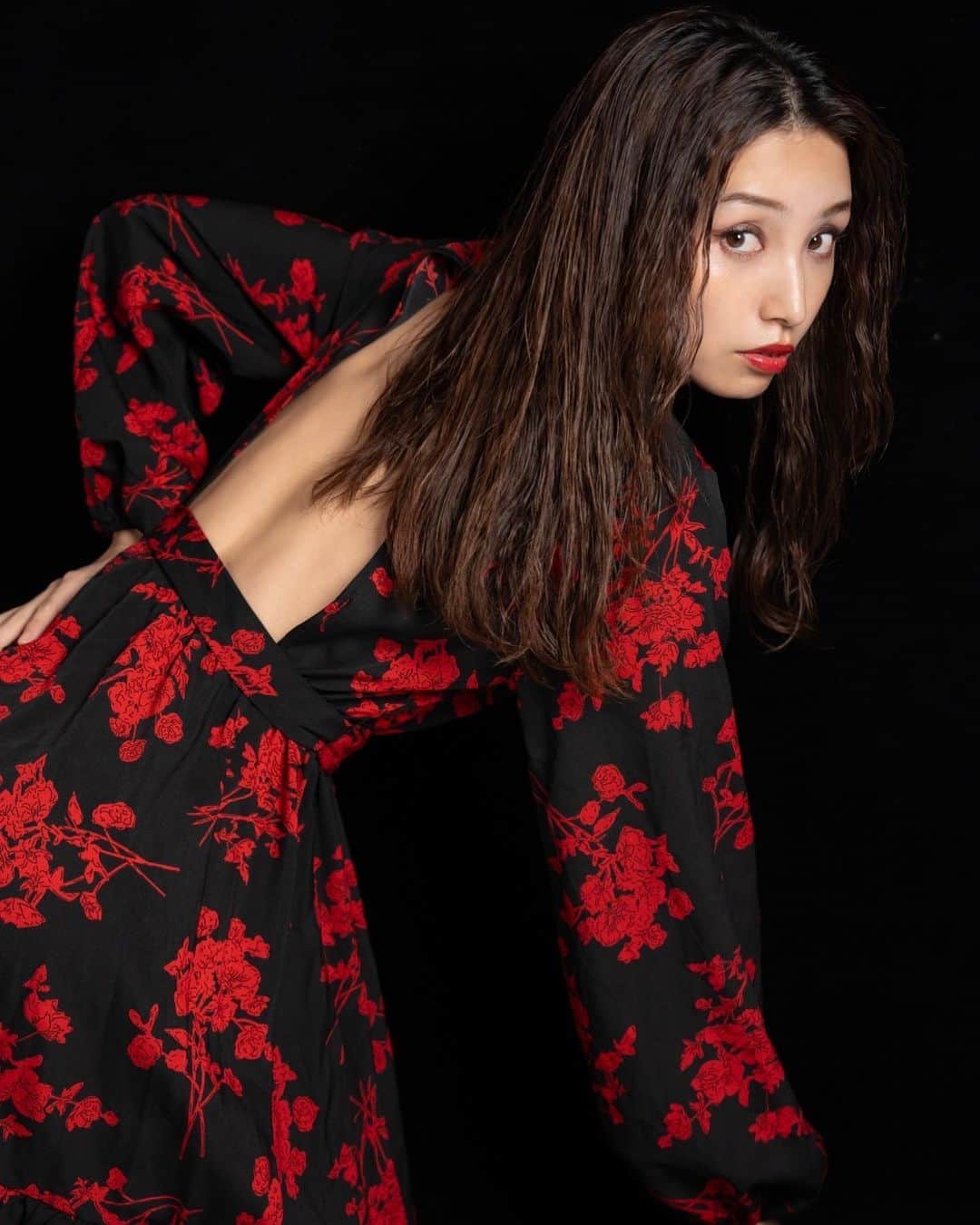 茨木菜緒のインスタグラム：「. 📸 @okamototakuya_plusbe  .  #撮影 #shooting #studio #ファッション #fashion #hair #hairfashion #photo #photography #world #model #portrait」