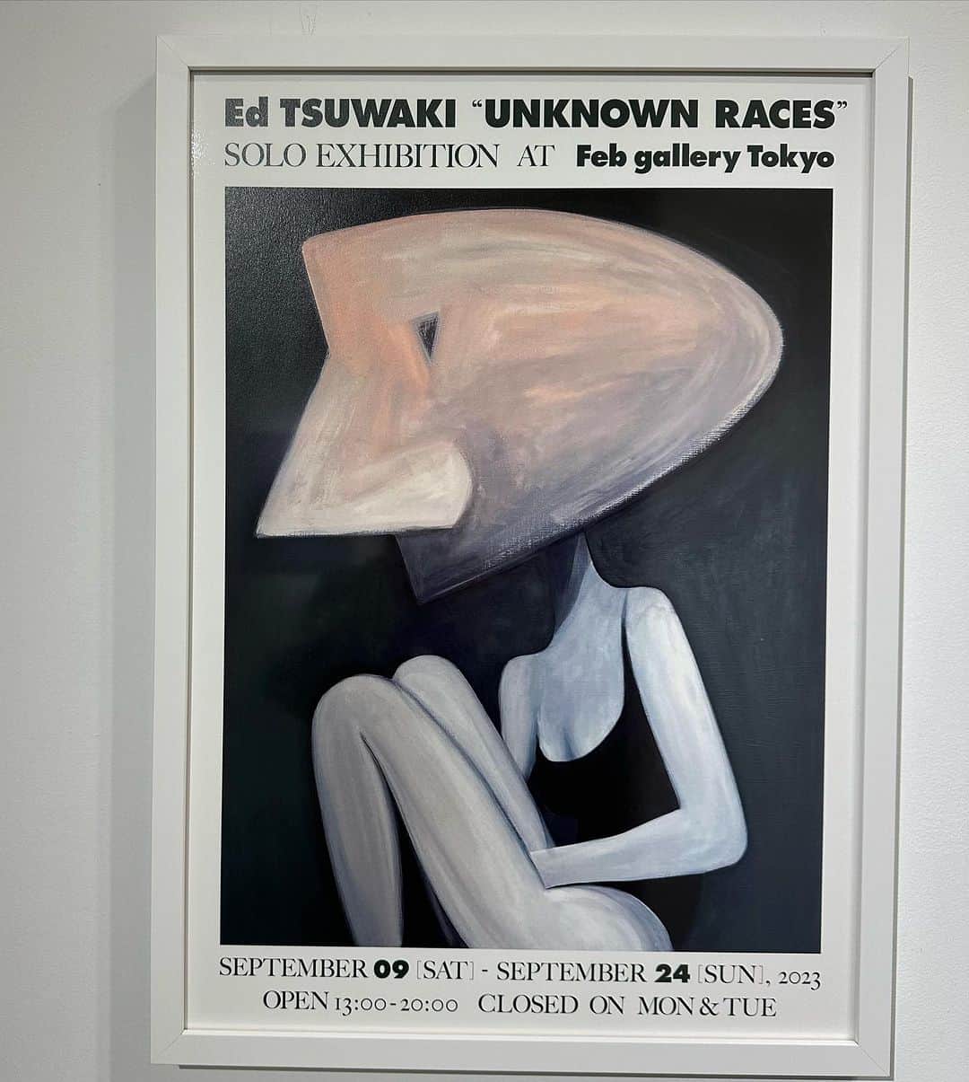 冨沢ノボルのインスタグラム：「Ed TSUWAKI UNKNOWN RACES SOLO EXHIBITION AT Feb gallery TOKYO  SEP/9〜SEP/24 2023  素晴らしかった‼️ 素敵な作品と 素敵な友達と  @ed_tsuwaki  @kyonchee  @hiroshi_tanabe  #伊島薫  @i.am.not.noboru」