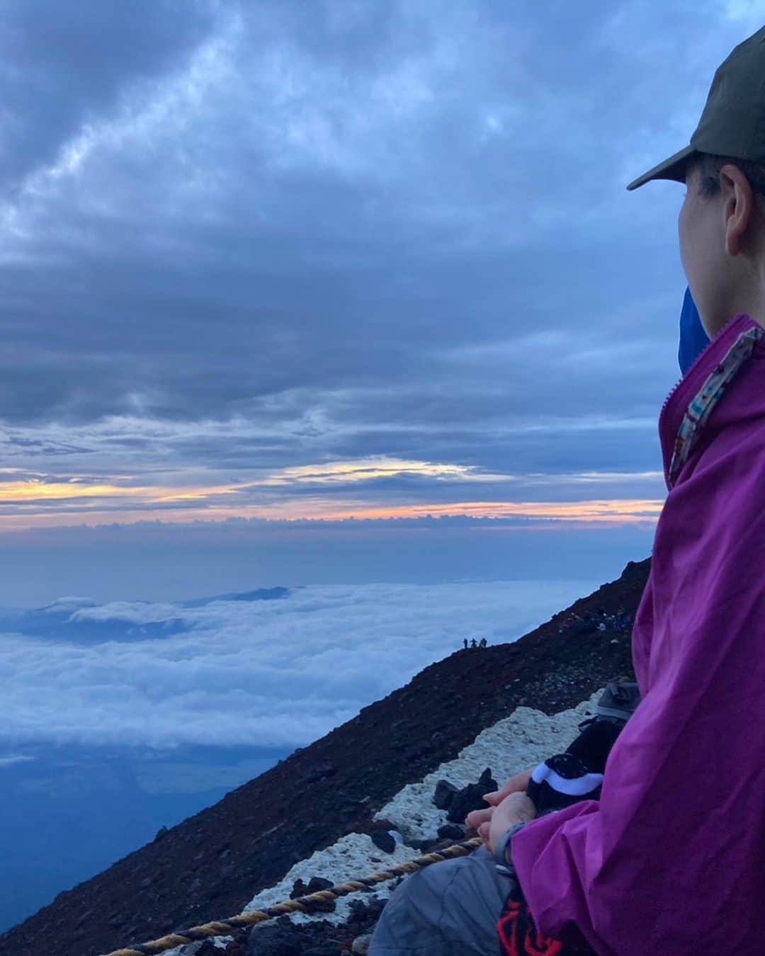 TIKAさんのインスタグラム写真 - (TIKAInstagram)「コロナあけて久しぶりに富士山へ。 もう少し体力つけなあきませんねぇ。 お疲れ様でした。  2023.8.26」9月9日 14時25分 - tika_ikeda