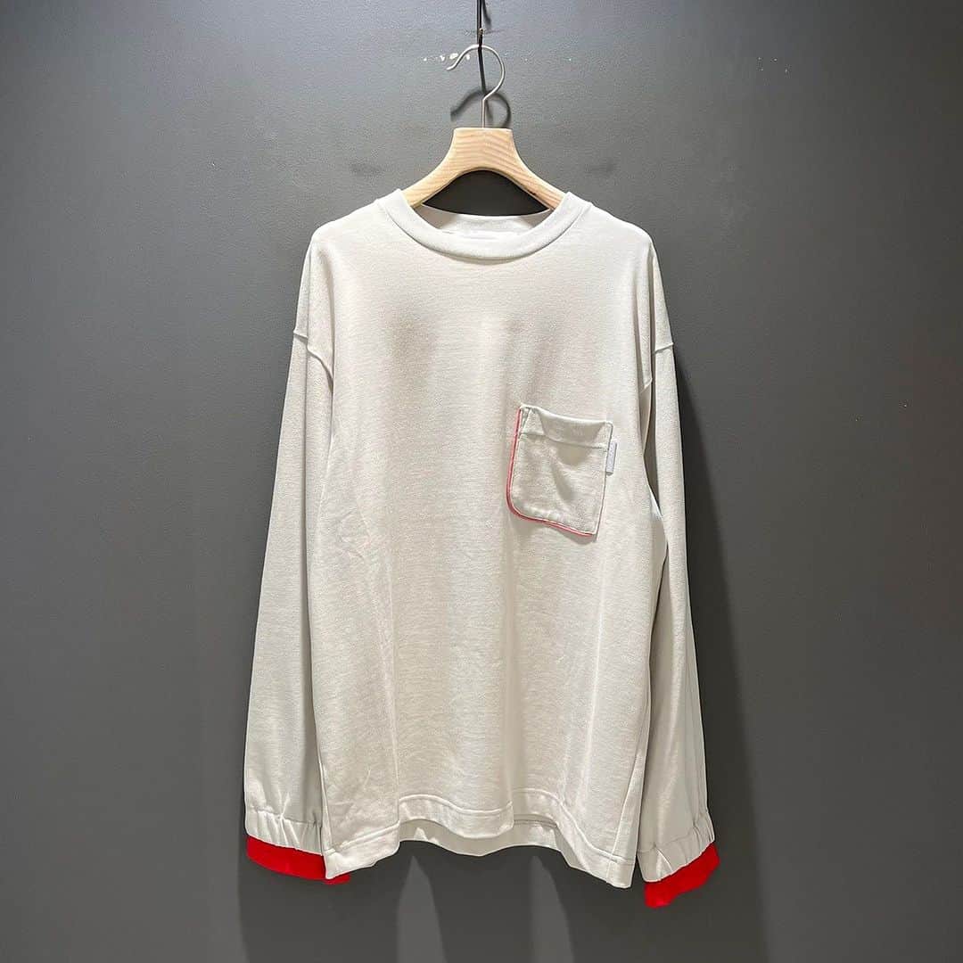 BEAMS JAPANさんのインスタグラム写真 - (BEAMS JAPANInstagram)「＜NEONSIGN＞ Womens Layered Sleeve L/S T-Shirts ¥22,000-(inc.tax) Item No.61-14-0701 BEAMS JAPAN 3F ☎︎03-5368-7317 @beams_japan #neonsign #beams #raybeams #beamsjapan #beamsjapan3rd Instagram for New Arrivals Blog for Recommended Items」9月9日 20時04分 - beams_japan