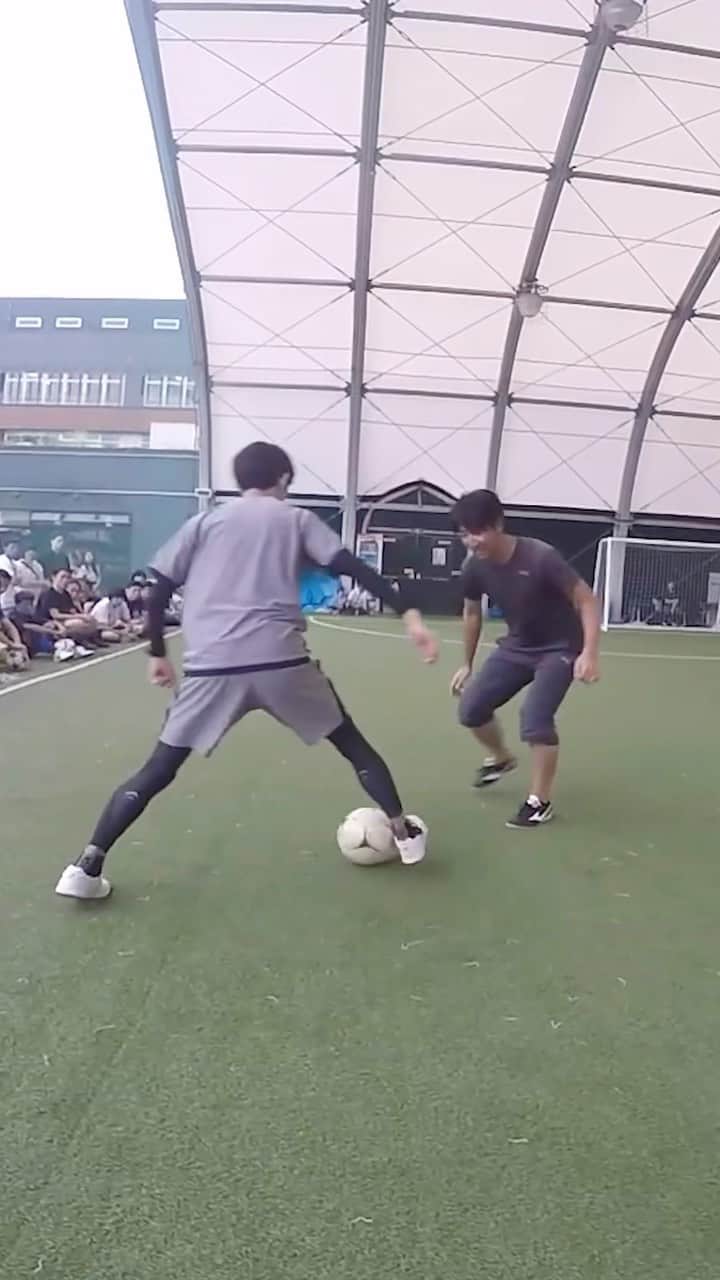 岡部将和のインスタグラム：「Skill Collection "INAZUMA" #football #soccer #skills」