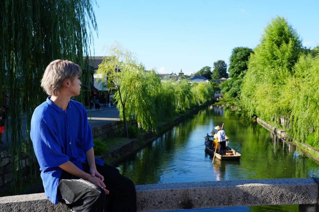 れんさんのインスタグラム写真 - (れんInstagram)「マジックアワー聴いて貰えてますでしょうか🫠岡山の街並み凄く素敵で、次はワンマンライブで行きたい！」9月9日 14時39分 - ren.6.25