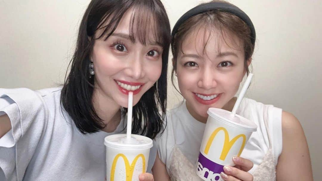 柴田阿弥さんのインスタグラム写真 - (柴田阿弥Instagram)「YouTube配信🥨  中川絵美里ちゃんとYouTubeで 月見バーガー食べながら配信した日💞 ストーリーハイライトから見てみてね🤭」9月9日 14時57分 - ayashibata0401