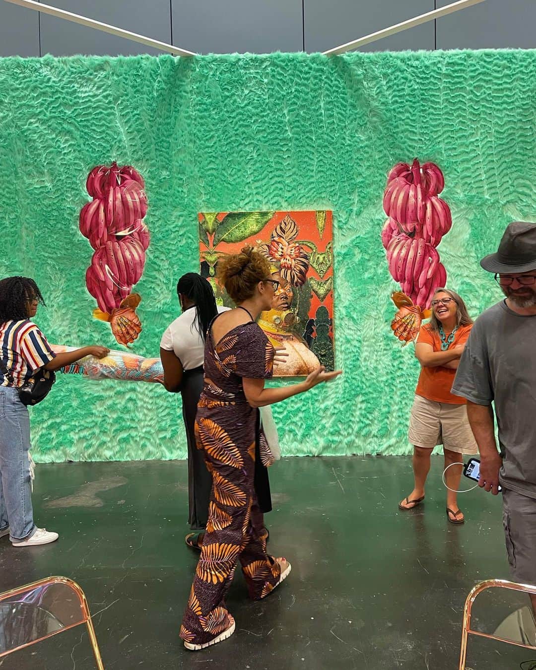 アオイヤマダのインスタグラム：「THE ARMONY SHOW. NY #thearmonyshow #newyorkartfair」