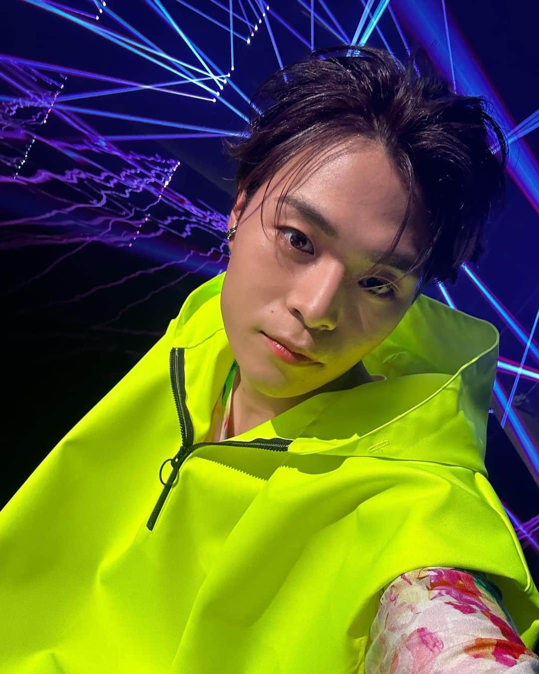 海帆さんのインスタグラム写真 - (海帆Instagram)「- WAKE UP -  We can make it 1000%!!  YouTubeに「WAKE UP」MVが公開されました！覚醒後の僕たちを感じてくれたら嬉しいです。  是非観てね😁  ・ ・ ・ @immeme_japan  @immeme_official   #wakeup #makeup #octpath_wakeup」9月9日 15時32分 - nakanokaiho