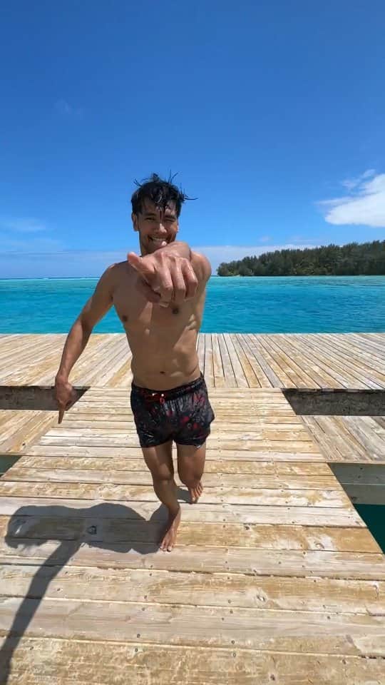 ティムのインスタグラム：「Home is where the heart is ! ❤️🌴🤙 . . . . #home #amazingmoorea #amazingtahiti #summerhappiness #summerbody #summervibes #summergetaway #summertime #beachvibes #beachlife」