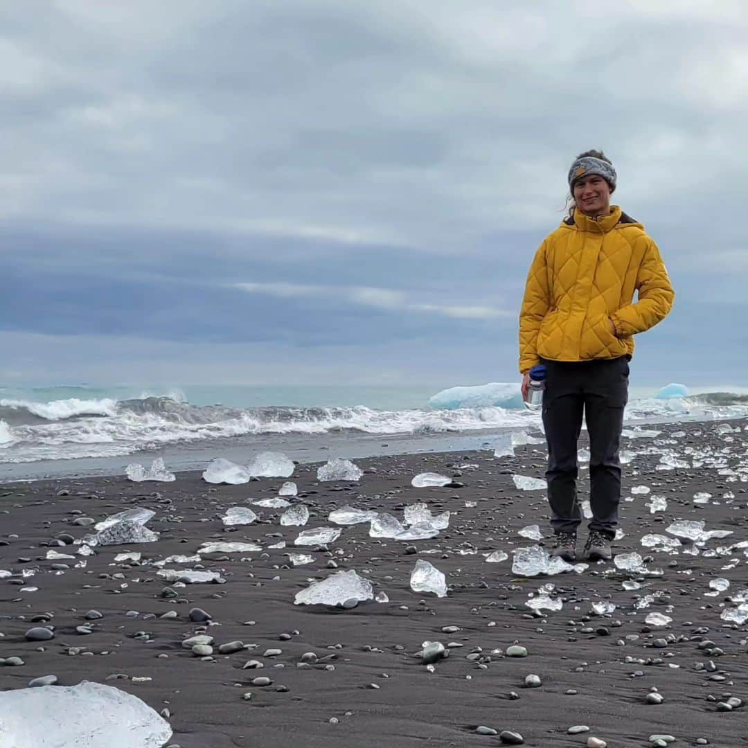 ゾーイ・クラークさんのインスタグラム写真 - (ゾーイ・クラークInstagram)「Iceland photo dump. After what has been a very challenging year, this trip has given me the mental break I needed. The jampacked days certainly didn't give me a physical break, but I am home feeling mentally refreshed and in awe of all the amazing sights I've seen in a truly beautiful country. 🇮🇸 🌋 🏔 🧊  #iceland #holiday #travel #europe #outdoor #glacier #glacierlagoon #waterfall #volcanos #diamondbeach」9月9日 15時38分 - zoey.f.clark