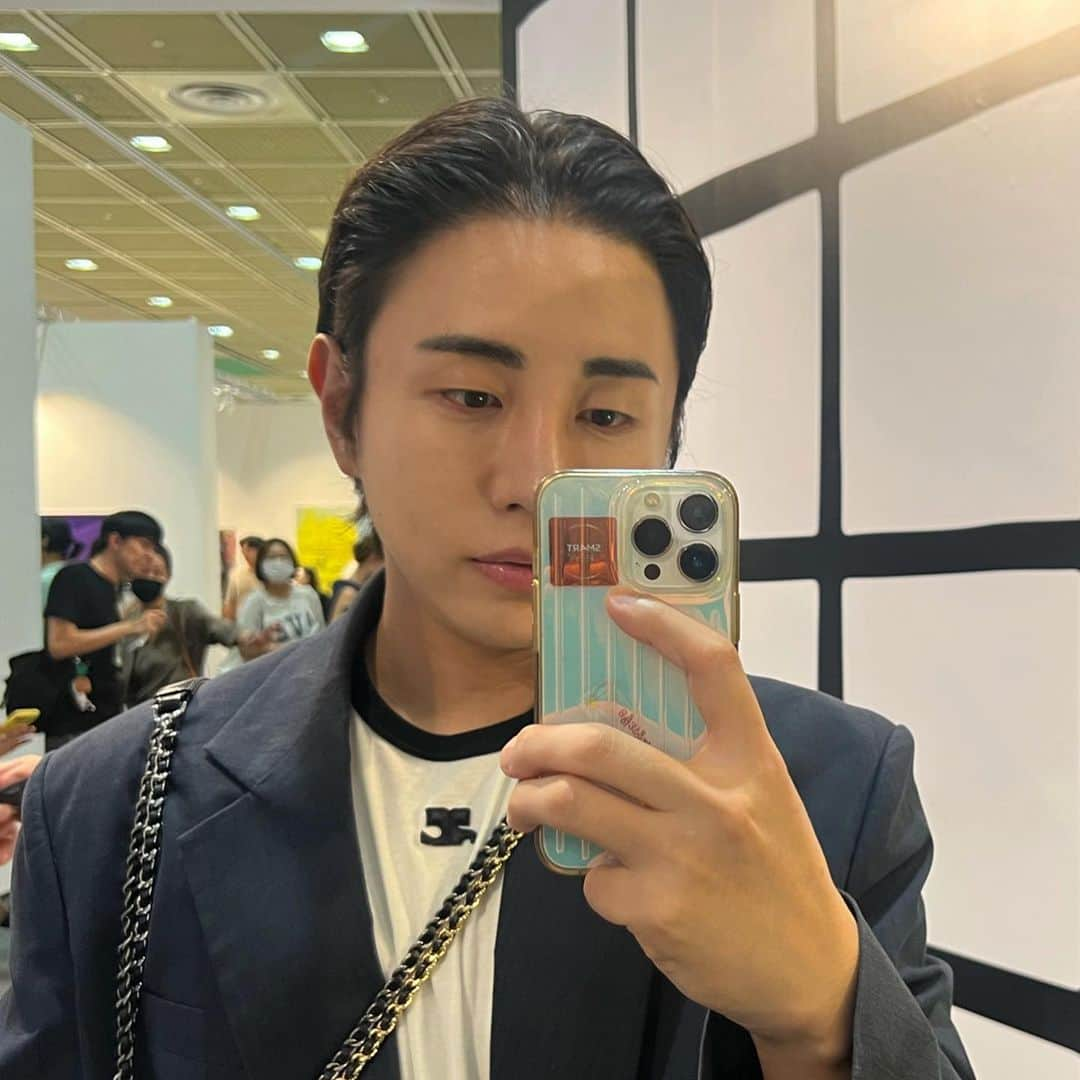 stone___ironのインスタグラム：「kiaf & frieze seoul」