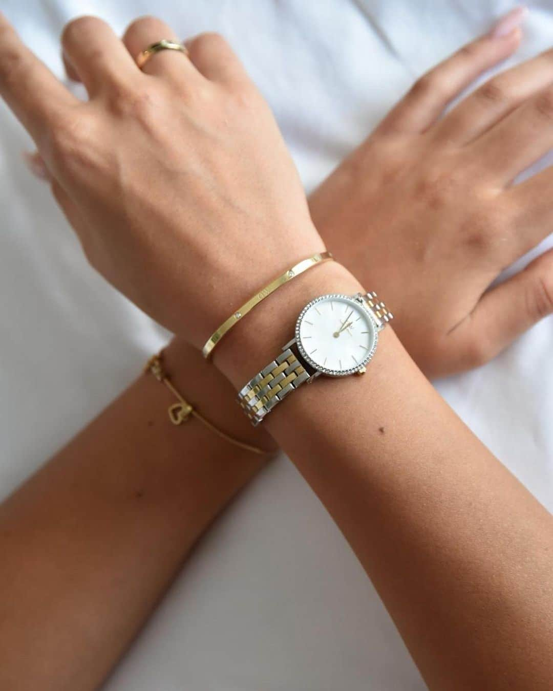 ダニエルウェリントンさんのインスタグラム写真 - (ダニエルウェリントンInstagram)「@federica.scagnetti 's faves from Daniel Wellington. Shop all the pieces she snagged for herself via the link in stories. ⠀⠀⠀⠀⠀⠀⠀⠀⠀ #danielwellington #ambassador #glamgirl #faves #federica #federicascagnetti」9月9日 16時00分 - danielwellington