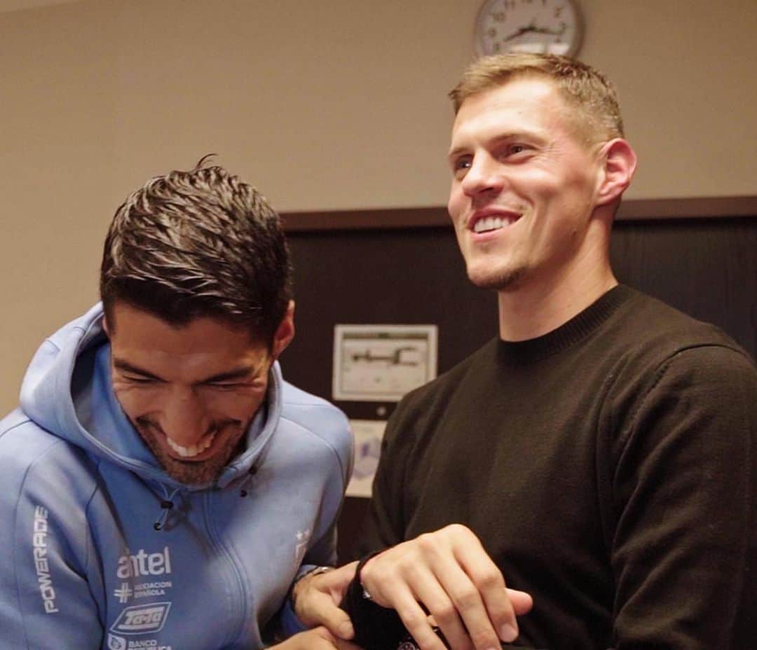 マルティン・シュクルテルさんのインスタグラム写真 (マルティン・シュクルテルInstagram)「Náš film už zajtra