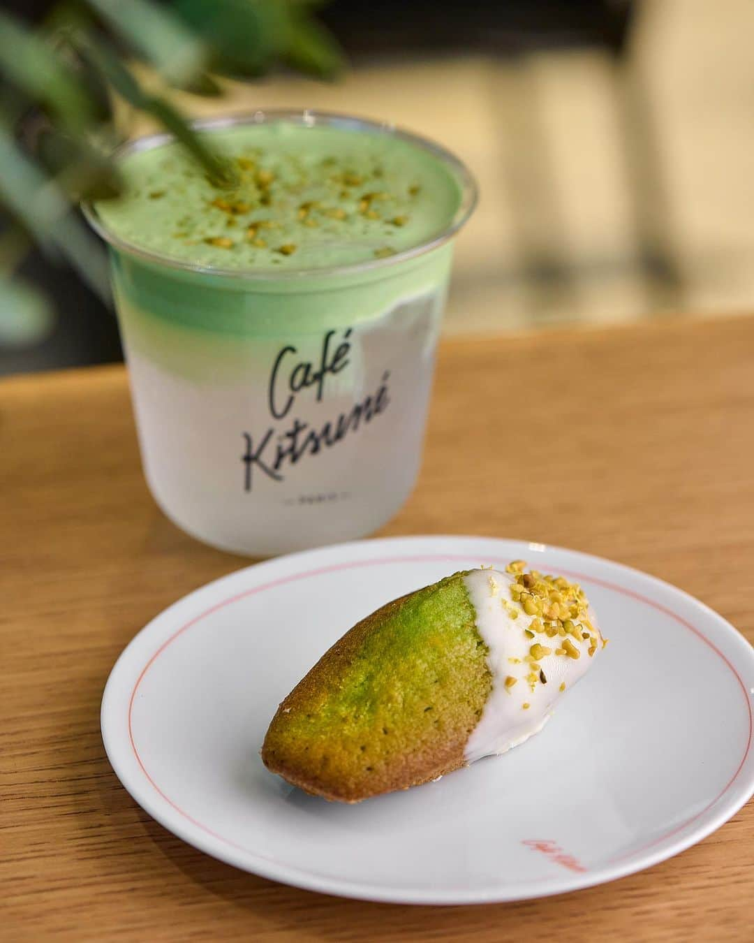 Café Kitsuné Parisのインスタグラム：「New season, new specialties! Dive into the delicious world of pistachio by trying our new pistachio menu now available at #CafeKitsuneShanghai and #CafeKitsuneBeijing 💚 - 👉 Café Kitsuné Shanghai Xintiandi⁠⠀ Units 104, 105, 240, No.123 Xingye Road, Xintiandi South, Shanghai, China⁠⠀ Monday-Sunday: 11am-8pm - 👉 Café Kitsuné Beijing North Taikoo-Li, Sanlitun N4-17a&28 Beijing Monday-Sunday: 10am-10pm」