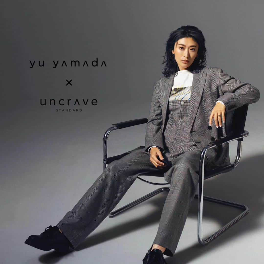 山田優のインスタグラム：「この度、uncrave STANDARD @uncrave_official とコラボさせていただきました!!  9/11(月)から開催される新宿ルミネ1 LIMITED STOREにて先行販売されます♡ そして、初日の9/11(月)10時〜インスタライブしまーす！  ーYU YAMADA × uncrave STANDARDー ・TWツイル ダブルジャケット ¥33,000(tax included) ・TWツイル サロペット ¥29,920(tax included) COLOR：CHECK / KHAKI / BLACK / GRAY STRIPE (ルミネ限定カラー)  ・グラフィックT ¥9,900(tax included) COLOR：OFF  ーーーーーーーーーーーーーーーー  作りたいと思ったアイテムたちを 私好みのシルエットとカラーで作らせていただきました✨  ジャケットは裏地にも拘って 可愛く出来上がったので ぜひ店頭でチェックしてみてね❤️❤️  あと GRAY STRIPEは ルミネ限定カラーとなってます！！  uncrave公式オンラインストアは9月下旬から販売予定です♪  「uncrave STANDARD LIMITED STORE」 ＜開催期間＞ 9/11(月)－9/17(日)　11:00~21:00  ＜開催場所＞ ルミネ新宿 ルミネ1 2階 Gallery1 東京都新宿区西新宿1丁目1-5」