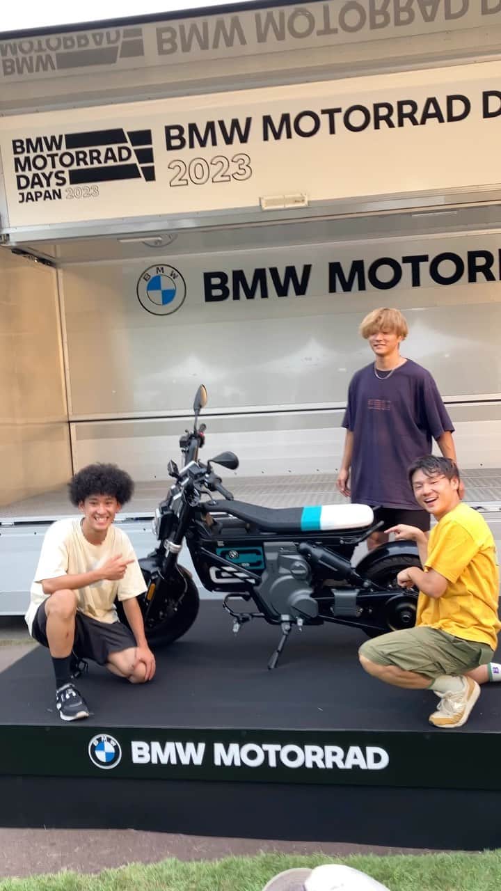 のインスタグラム：「BMW Motorrad Days Japan 2023 初日の日中イベントが終了しました！  この後はBBQが始まります🍖  イベントは明日まで開催しておりますので、この後もお楽しみください！  #モトラッド白馬 #MakeLifeARide #BMWMotorrad #BMWモトラッド」