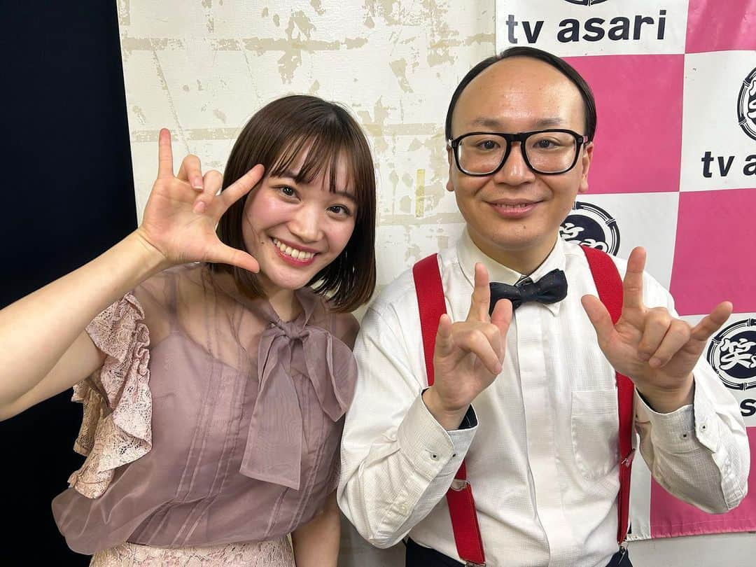 中崎花音さんのインスタグラム写真 - (中崎花音Instagram)「「アイドルは嘘ついている！？」の時の写真📸  9月の対バンライブのお知らせです📢 9月23日「EDOCCO祭り　vol.18」 に出演させていただきます💫 会場:神田明神文化交流館地下1階 出演時間🎤14:10〜14:30 特典会🪄15:25〜16:25  待ってます⭐️  #アイドル #神田明神 #edocco祭り #対バン #ライブ #衣装 #告知 #ぼぶ #トレンディエンジェル #たかし さんと😊#キクチウソツカナイ さん　#時差投稿」9月9日 17時57分 - cq_kanon_n