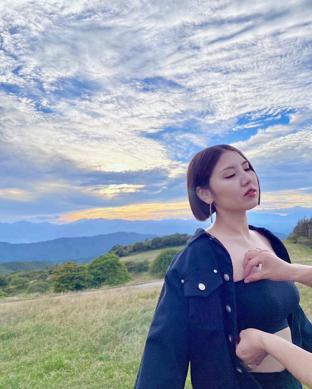 阿部真央のインスタグラム：「2023.9.13 (Wed) on YouTube🤫🫶  #阿部真央 #maoabe」