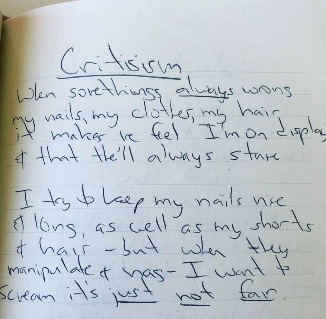 ケイシー・ウィルソンのインスタグラム：「Occasionally there are poets who capture the hearts and minds of a nation and speak for a generation. I give you my childhood poem, “Criticism”」