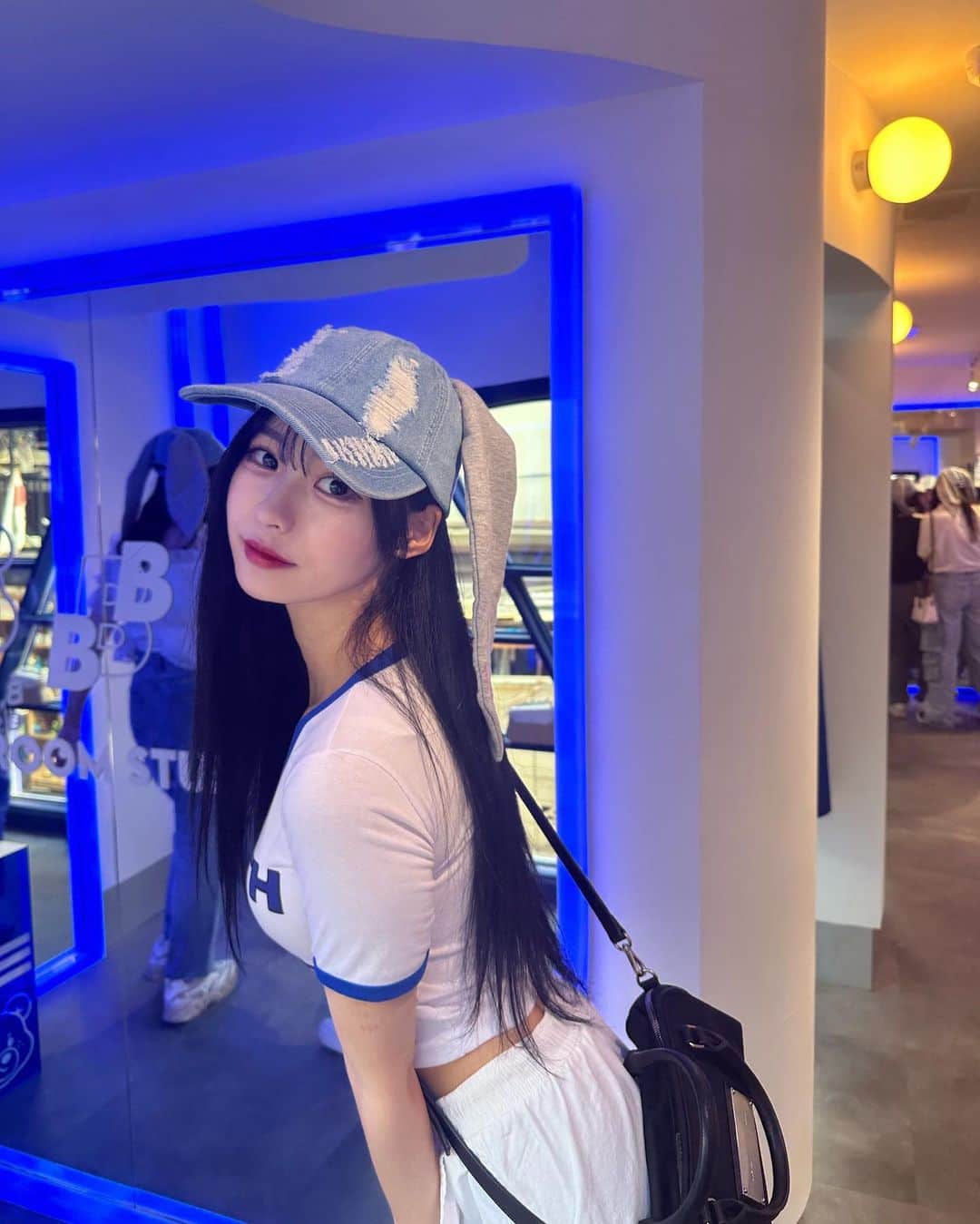 のインスタグラム：「✟ ♡ ✟ ♡ ✟」