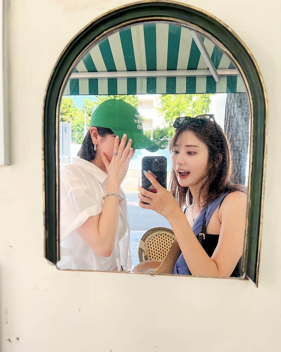 一木美里のインスタグラム：「夏の思い出☀️🍉🌻  #summer#seoul#ソウル#韓国旅行#ソウルカフェ」