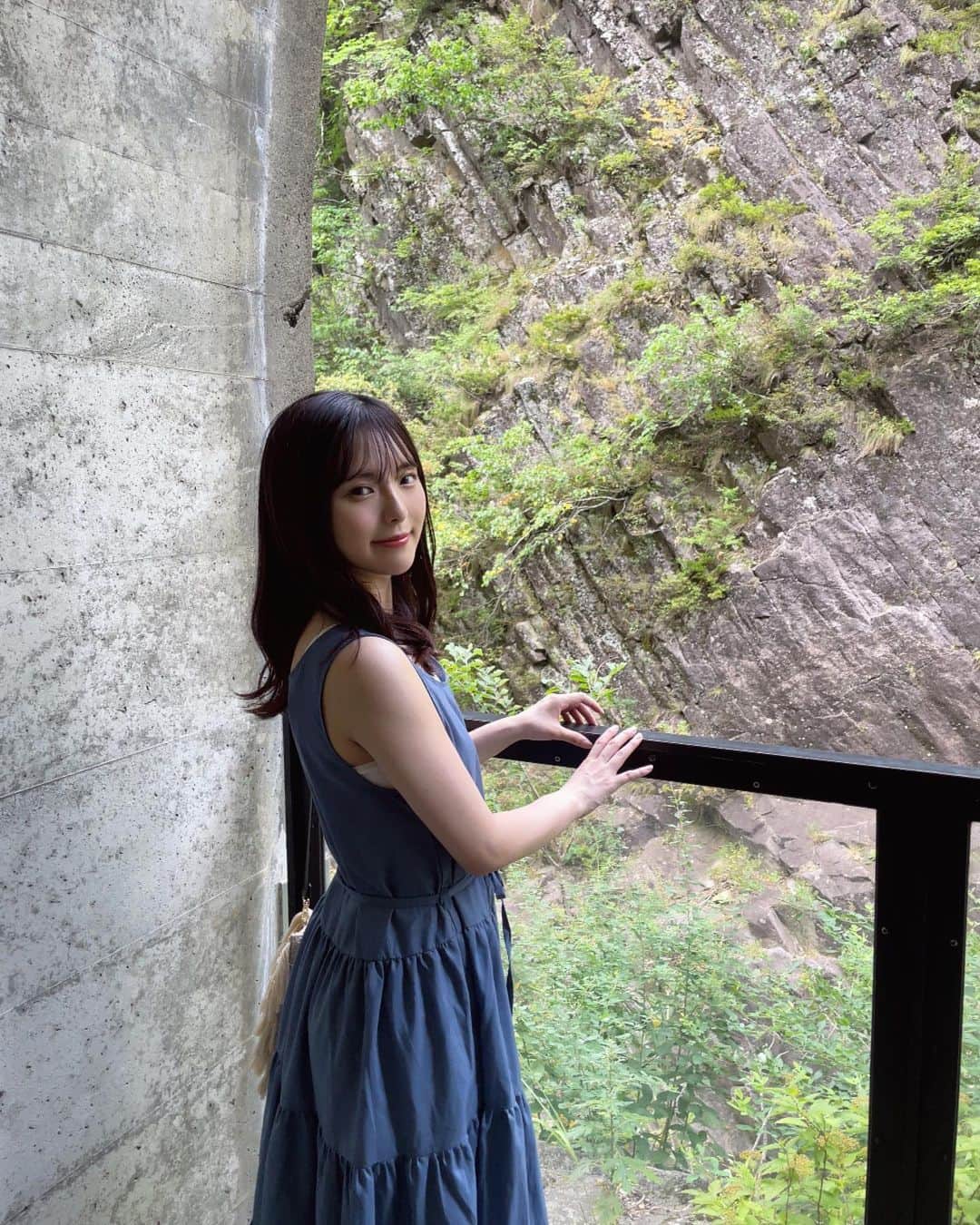 大塚七海のインスタグラム：「大自然に癒された🌿  #清津峡　#新潟」