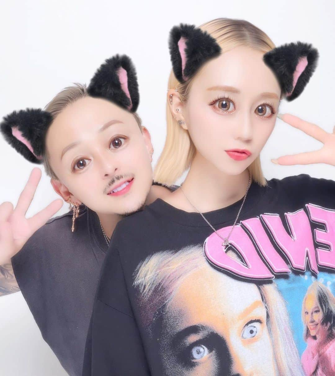 コンボイさんのインスタグラム写真 - (コンボイInstagram)「この前の休みにノリでまたプリクラ撮ったよ🤡  加工度を1番下げてもこれって、ヤバない？🤣  ほんと恐ろしい時代やね🤖」8月16日 20時01分 - convoy_dog