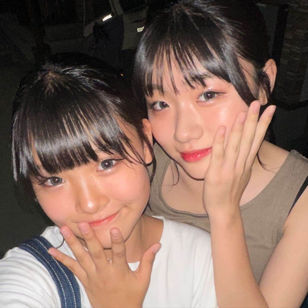 あこのインスタグラム：「今日は、ろこにメイクしてもらった よ！💓 夏休みもあと少し🤏 遊びまくるぞ〜！！  #ろこまこあこ #あこんず」