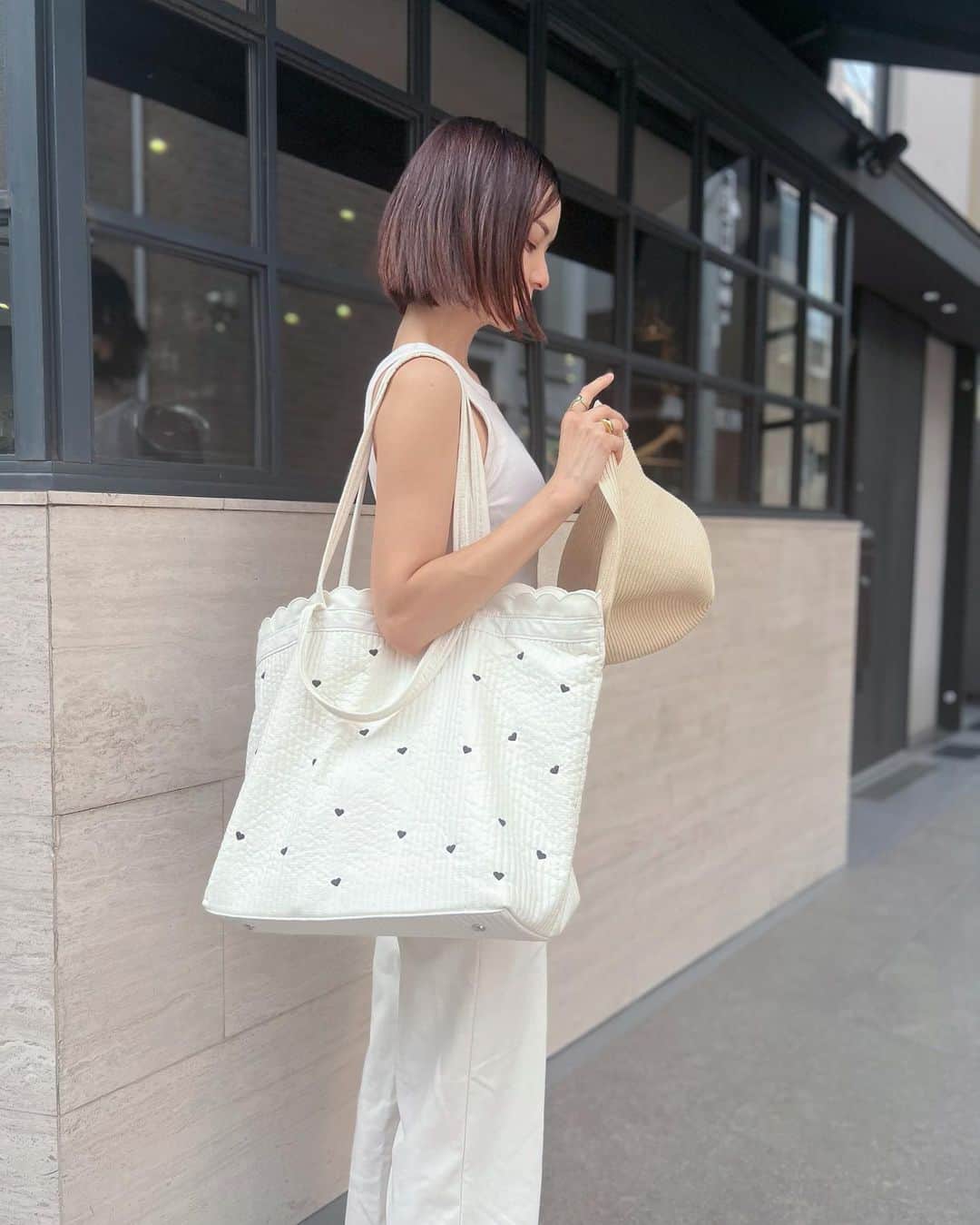 乙黒えりのグルメインスタ