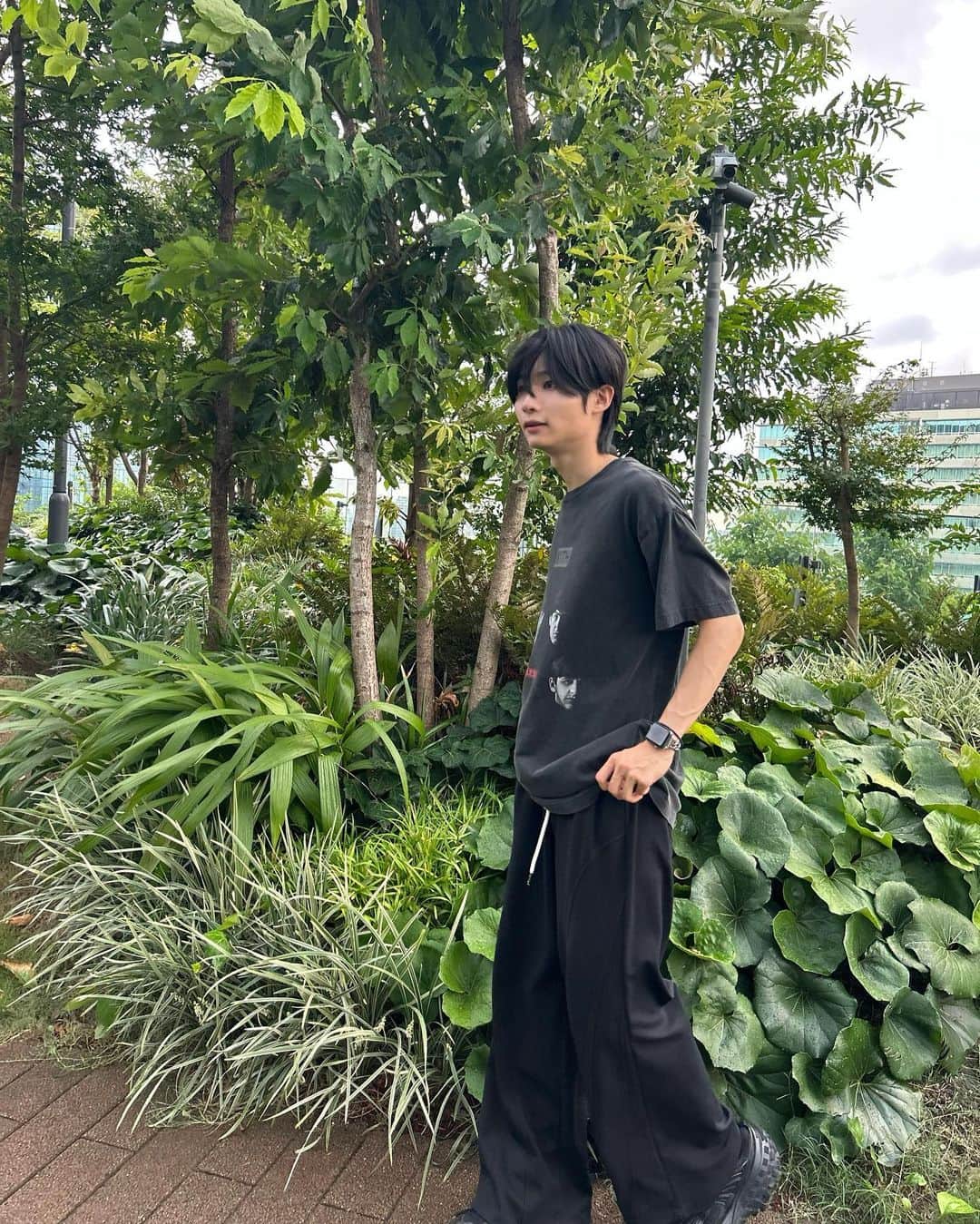 鈴木志音のインスタグラム：「夏の思い出たくさんできた〜！ みんなの思い出教えて🐸💭   #おんおん日記」