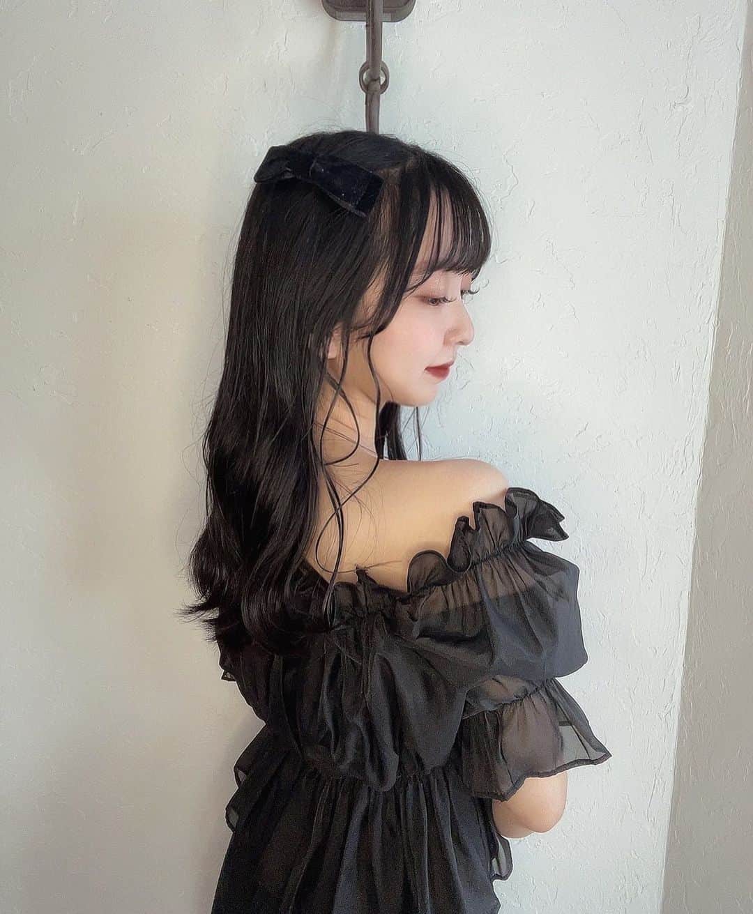 竹村夏音のインスタグラム：「🧚🏼🪩🎀🤍✨  朝から沢山のお祝いメッセージありがとうございました♡  23歳も自分らしく好きなことを沢山発信していくので、気長にお付き合いよろしくお願いします🤳🏼☼☼」