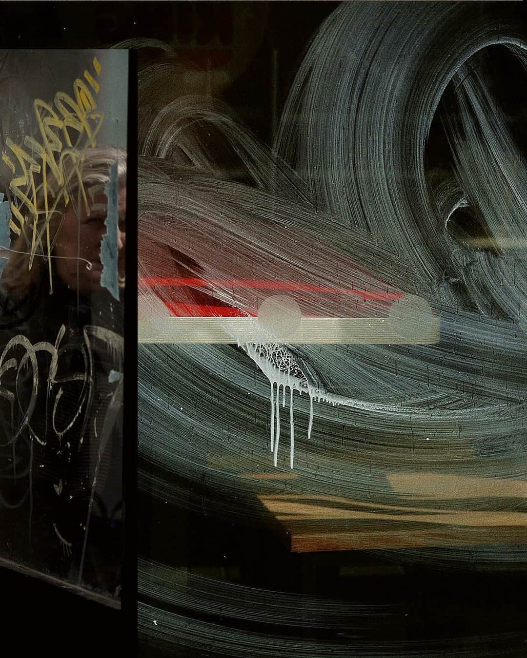 ライカさんのインスタグラム写真 - (ライカInstagram)「Dreamland  Using the window frame to tell a story, Taras Bychko (@tas0ma) dreamland series leads us into looking at things new perspectives.  📷:@tas0ma #LeicaCamera #Leica #🔴📷」8月16日 23時00分 - leica_camera