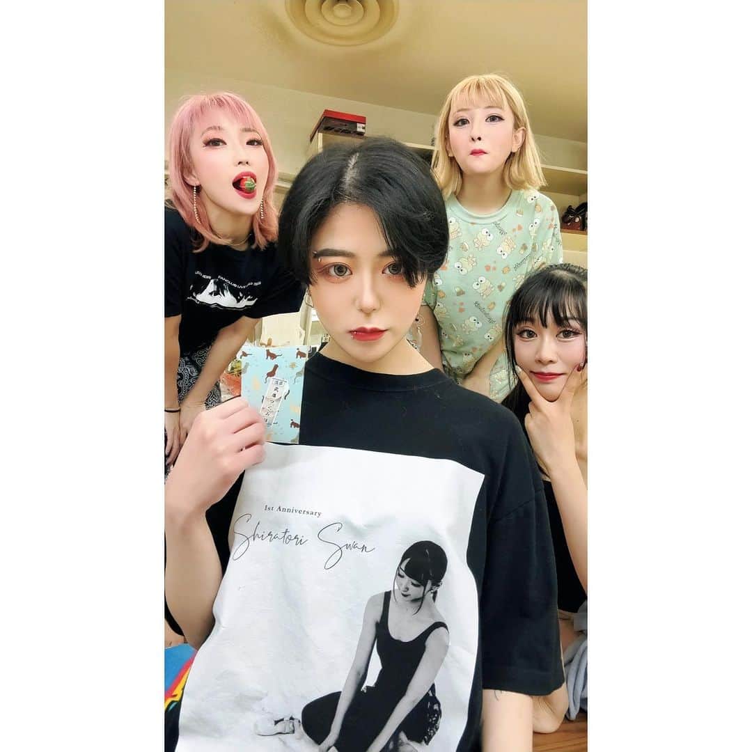 のインスタグラム：「2023.0816.𝚆𝚎𝚍.🌑  お新月、有難う御座います🧧れれれれれれんじつの大入嬉しいハムハムニダ！！ #浅草ロック座 #PLR2023 #peaceloverock #大入 #感謝」