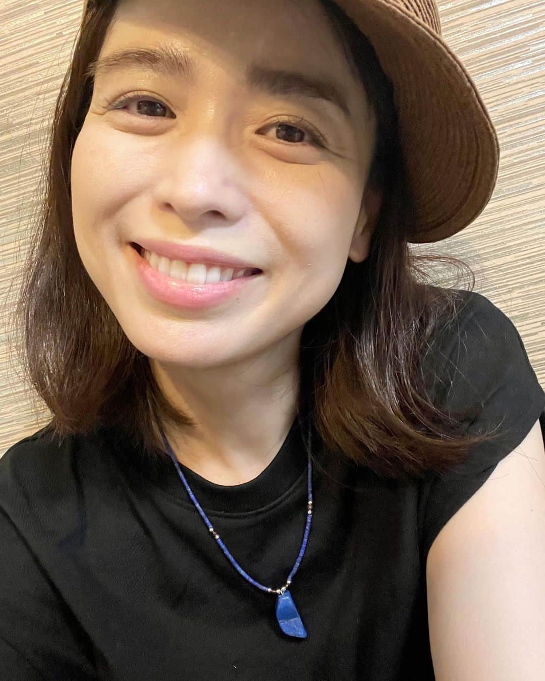 久保順子のインスタグラム：「小3長男からの初めての誕生日プレゼント❣️🎁 夏休み🌻じぃじと鉄道旅🚃に出掛けた先で見つけてくれました😊 めちゃくちゃ嬉しい🥹😊🥹  いつからか歳を数えるのを辞めていましたが 歳を取るのも悪く無い❣️👍🥹」