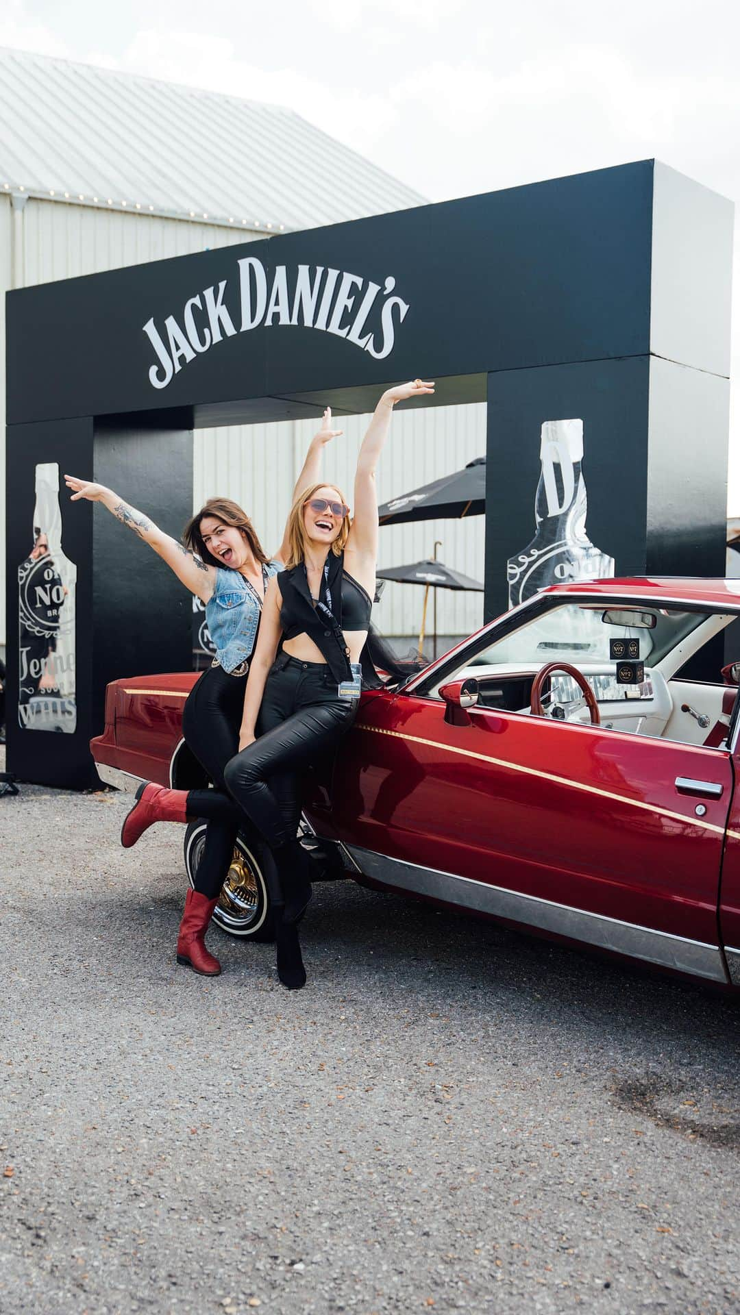 ジャックダニエルのインスタグラム：「A Journey Through Sound — last month’s exclusive Jack Daniel’s event for bartenders across the nation featuring cocktails, games, music and a surprise guest performance from @ludacris.  “We all have something in common with Jack Daniel’s. You know what it is? All we do is win.” - @ludacris  See you back in NOLA @tales_of_the_cocktail.」